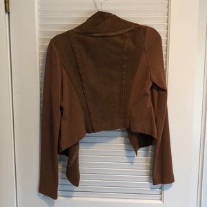 BCBGMaxAzria Jackets & Coats - Brown cropped bcbg jacket BCBGMaxAzria Jackets & Coats - Brown cropped bcbg jacket